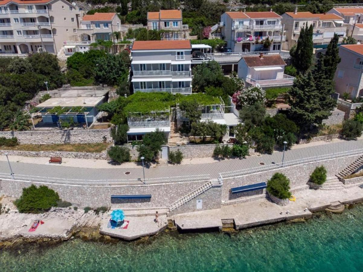 Apartments Lukrecia Неум Номер фото